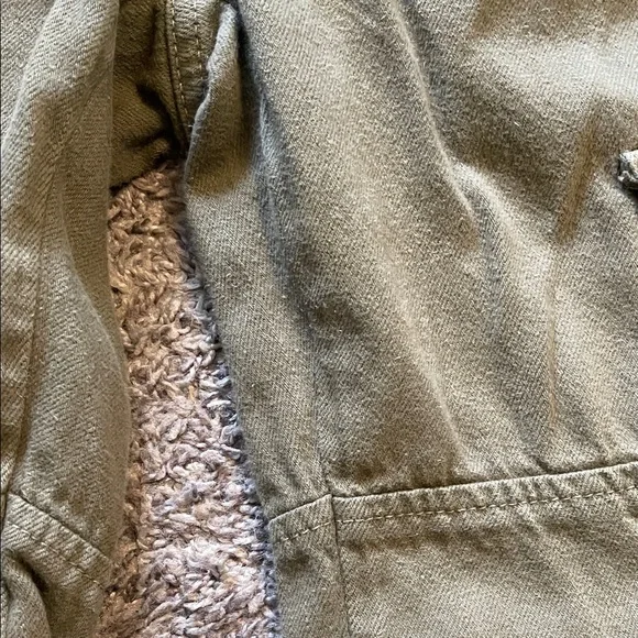 Reformation Olive Cargo Pants - Picture 3 of 7